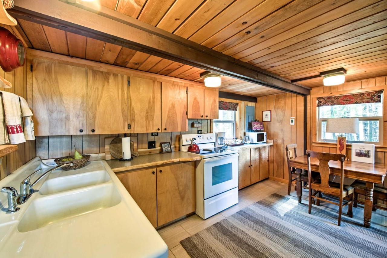 Serene Washington Escape With Deck And Mountain Views! Пакууд Екстериор снимка